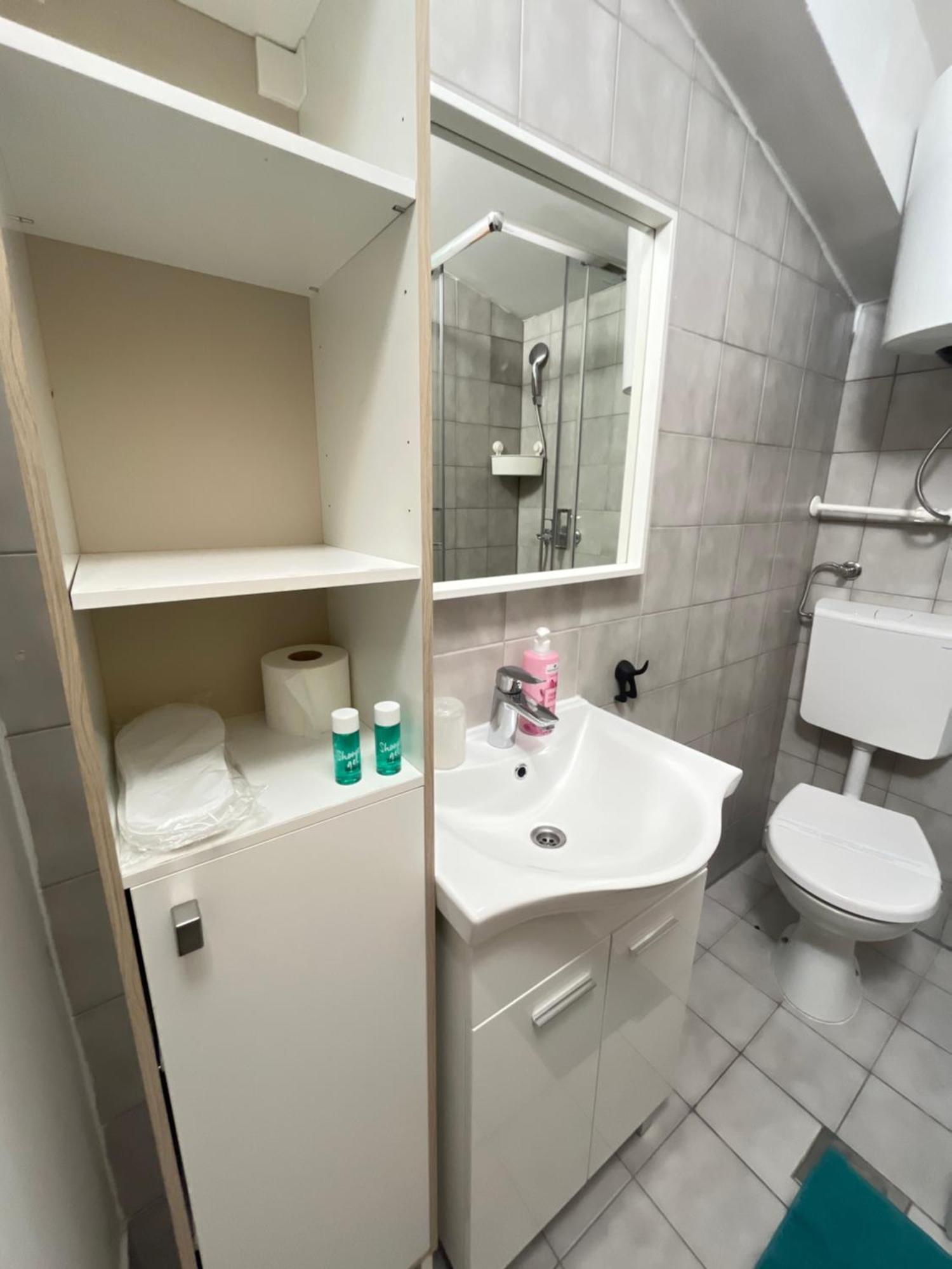 Apartmani Vacanza 萨格勒布 外观 照片